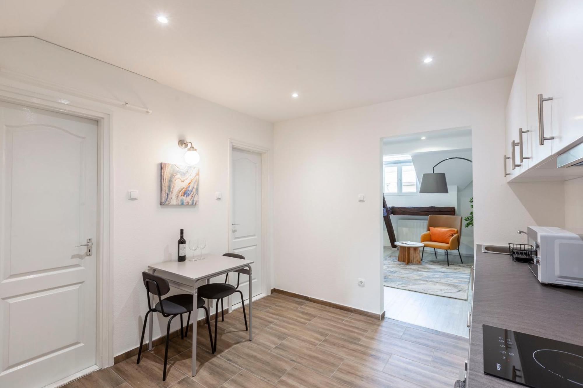 Rustic Central Studios By Lh Budapest Esterno foto