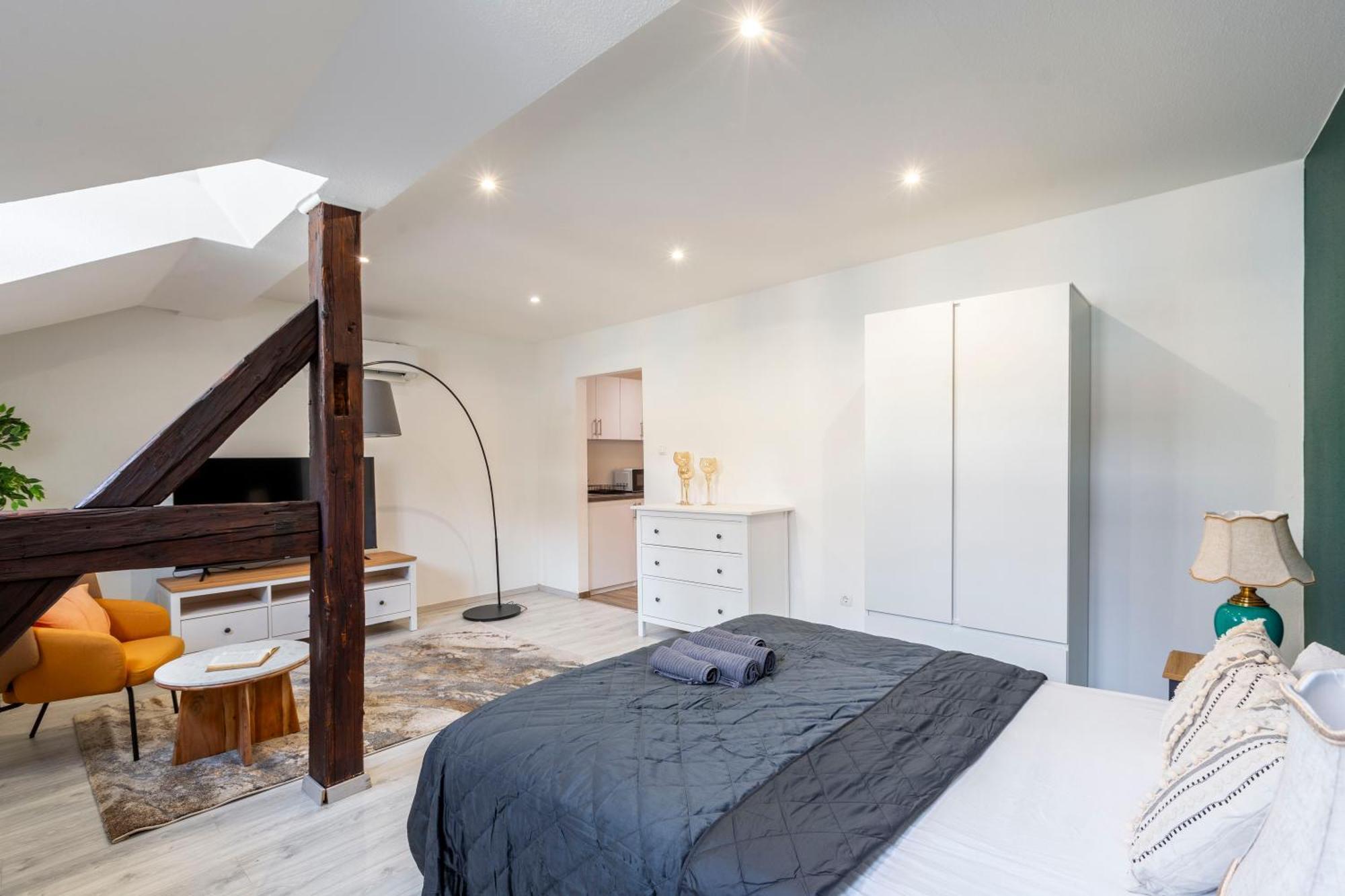 Rustic Central Studios By Lh Budapest Esterno foto